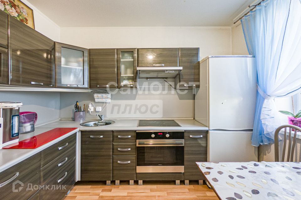 Продаётся 2-комнатная квартира, 49.8 м²
