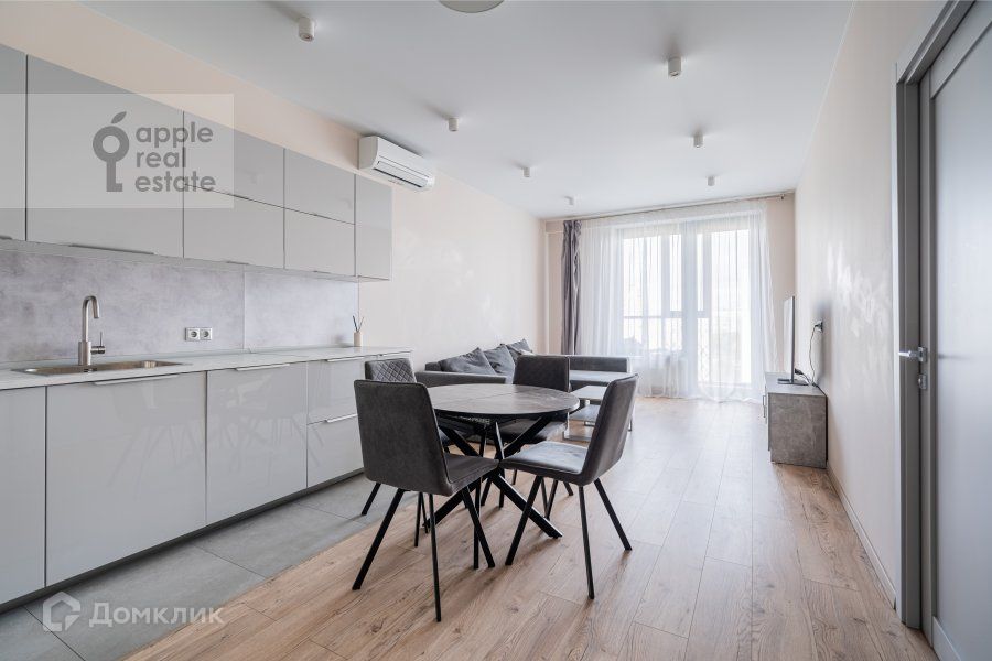 Сдаётся 2-комнатная квартира, 63 м²