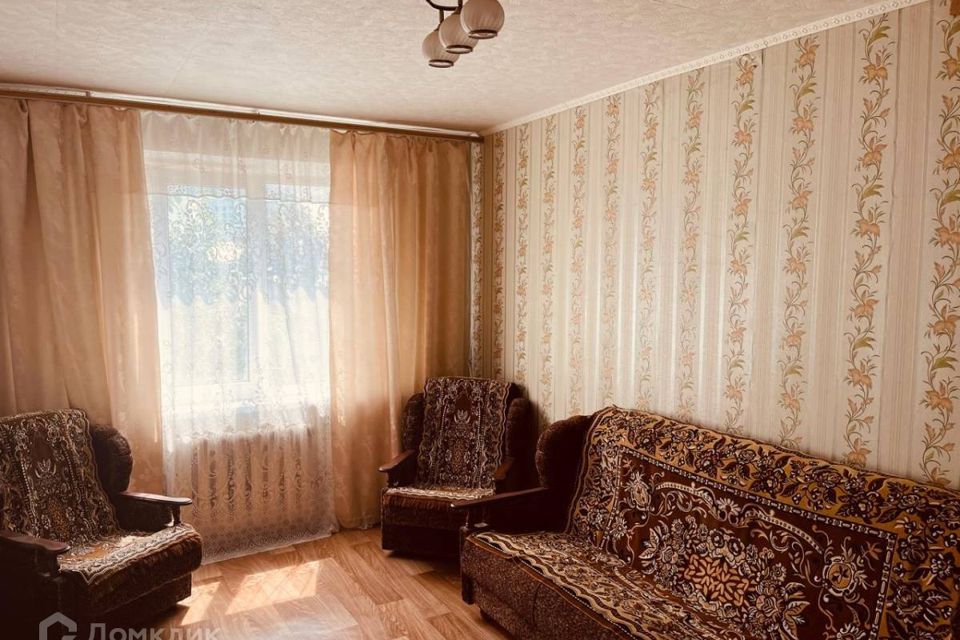 Продаётся 3-комнатная квартира, 57.9 м²