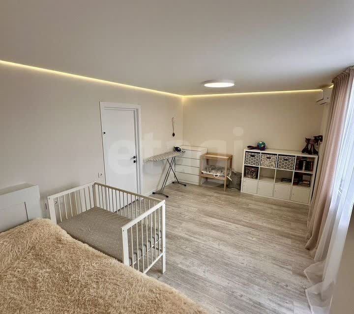 Продаётся 1-комнатная квартира, 37.6 м²
