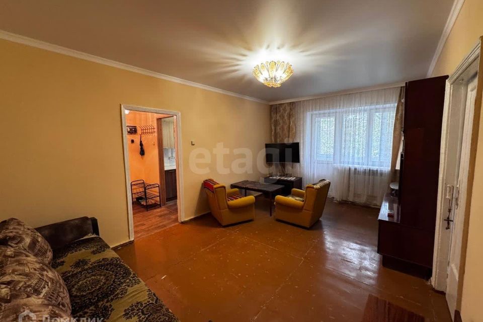 Продаётся 2-комнатная квартира, 43.2 м²