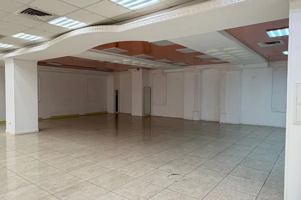 Сдаётся помещение своб. назначения, 945 м²