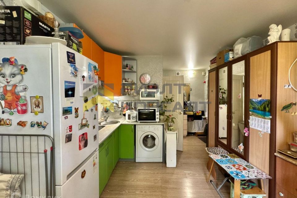 Продаётся комната в 1-комн. квартире, 18.2 м²
