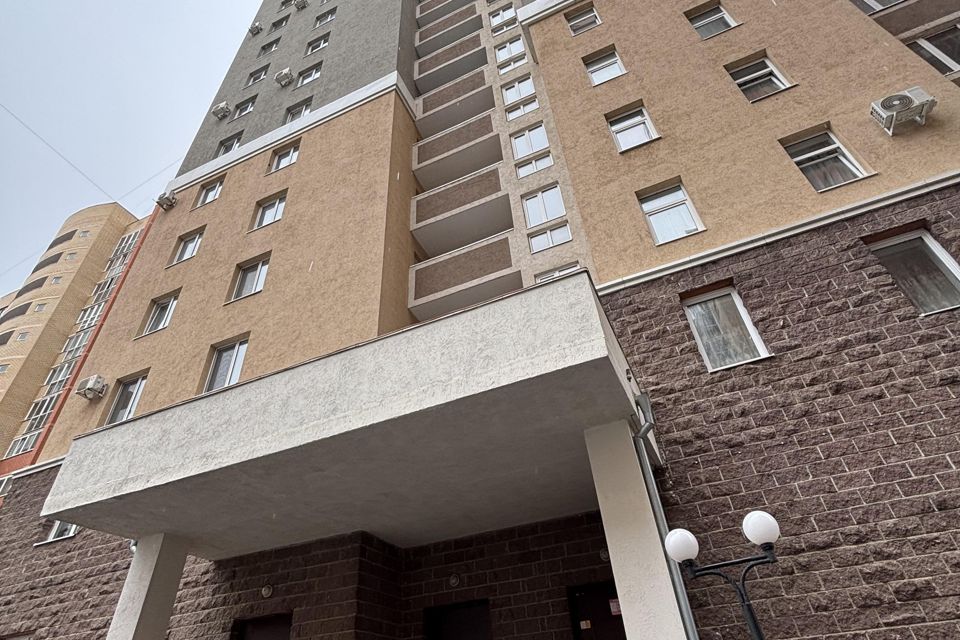 Продаётся 4-комнатная квартира, 128.4 м²