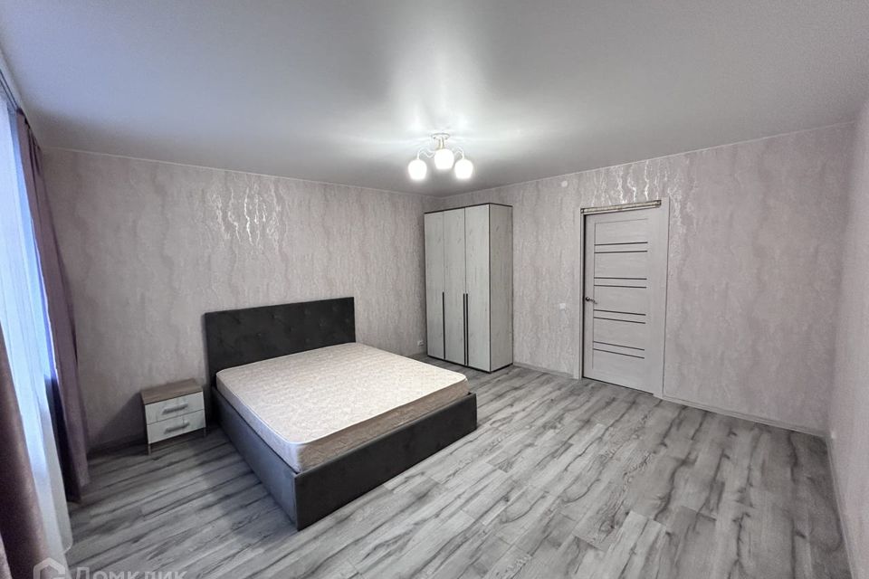 Продаётся 2-комнатная квартира, 73.6 м²