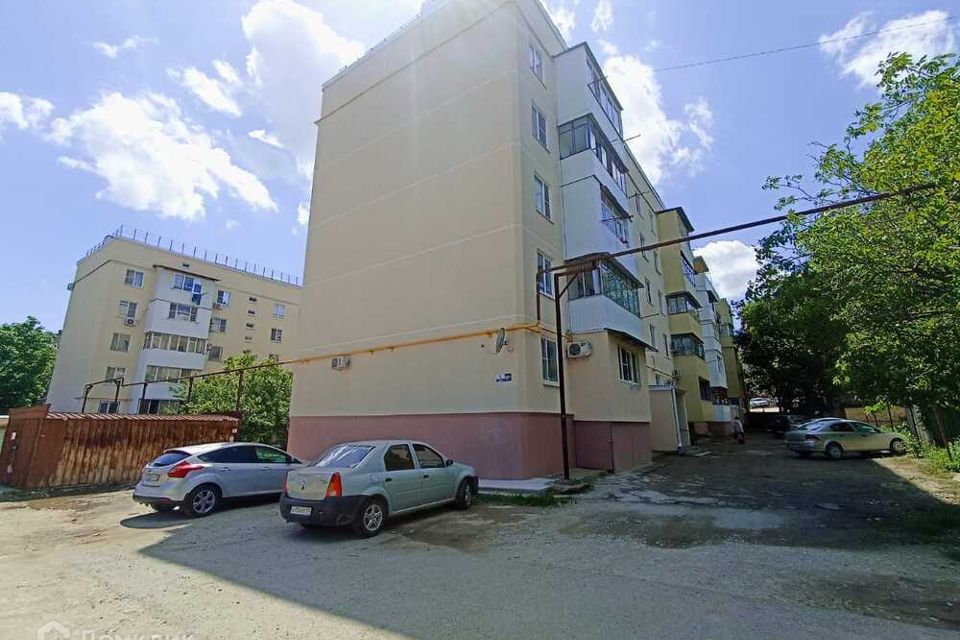 Продаётся 3-комнатная квартира, 70 м²