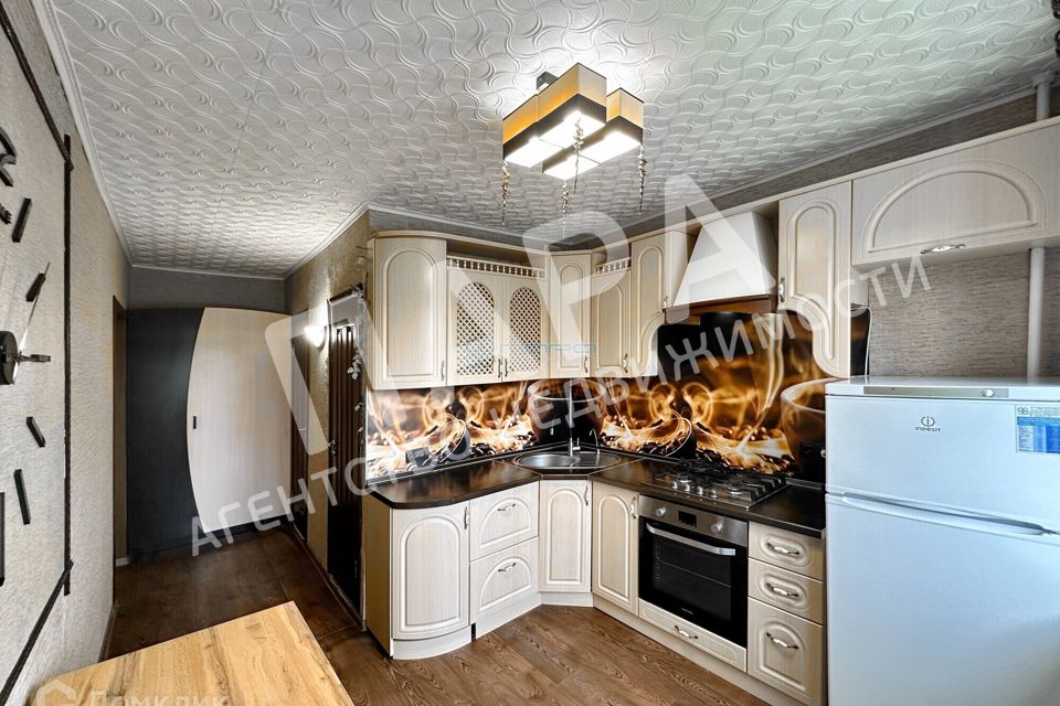 Сдаётся 2-комнатная квартира, 55 м²