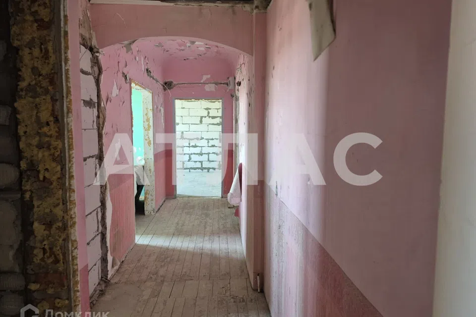Продаётся 3-комнатная квартира, 57.3 м²