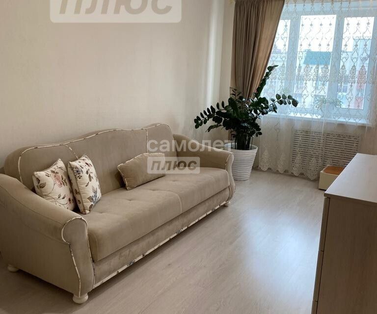 Продаётся 1-комнатная квартира, 45.1 м²