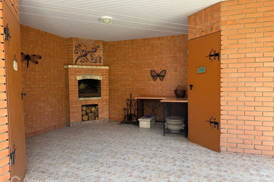 Продаётся 2-этажный дом, 359.4 м²