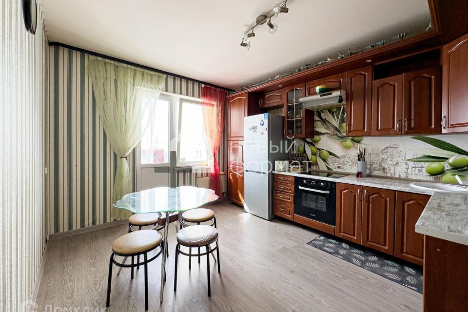 Продаётся 3-комнатная квартира, 94.7 м²