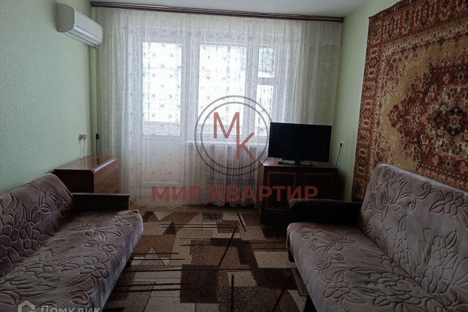 Продаётся 3-комнатная квартира, 65.9 м²