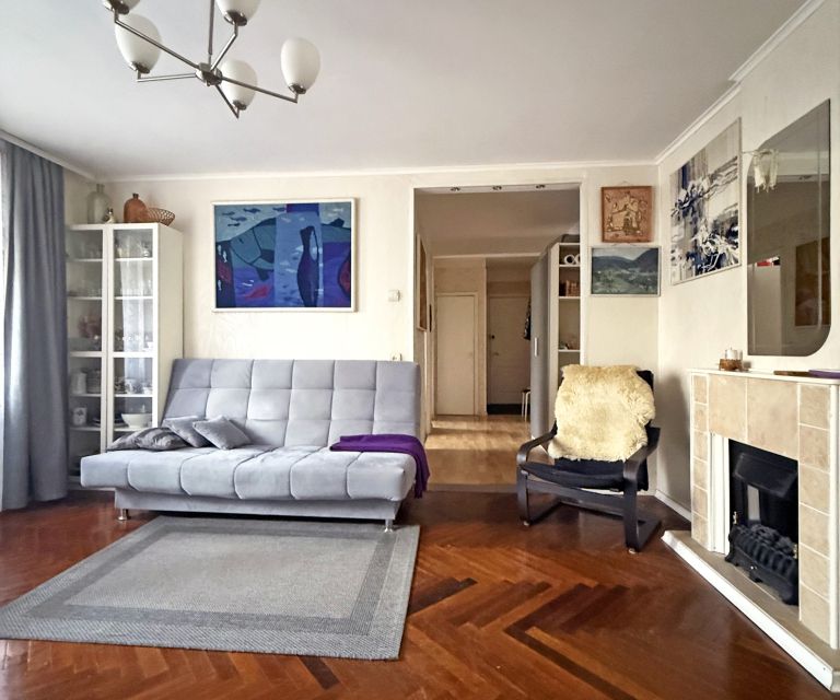 Продаётся 3-комнатная квартира, 53.2 м²