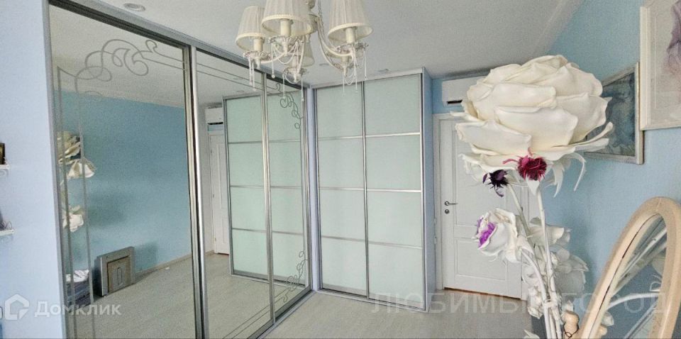 Продаётся 3-комнатная квартира, 64 м²