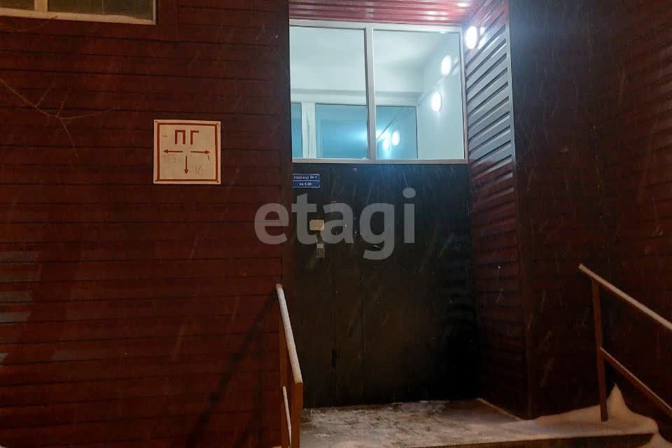 Продаётся 1-комнатная квартира, 35.6 м²