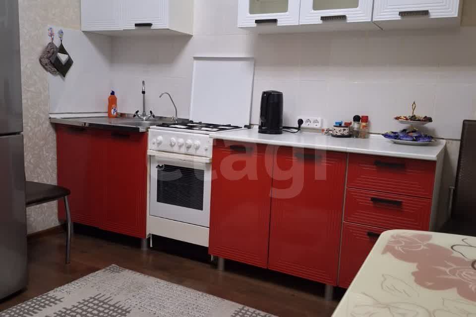Продаётся 1-комнатная квартира, 37 м²