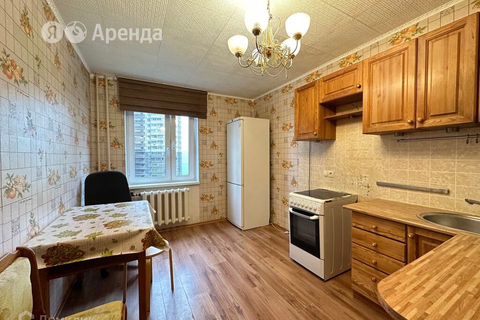 Сдаётся 1-комнатная квартира, 40 м²