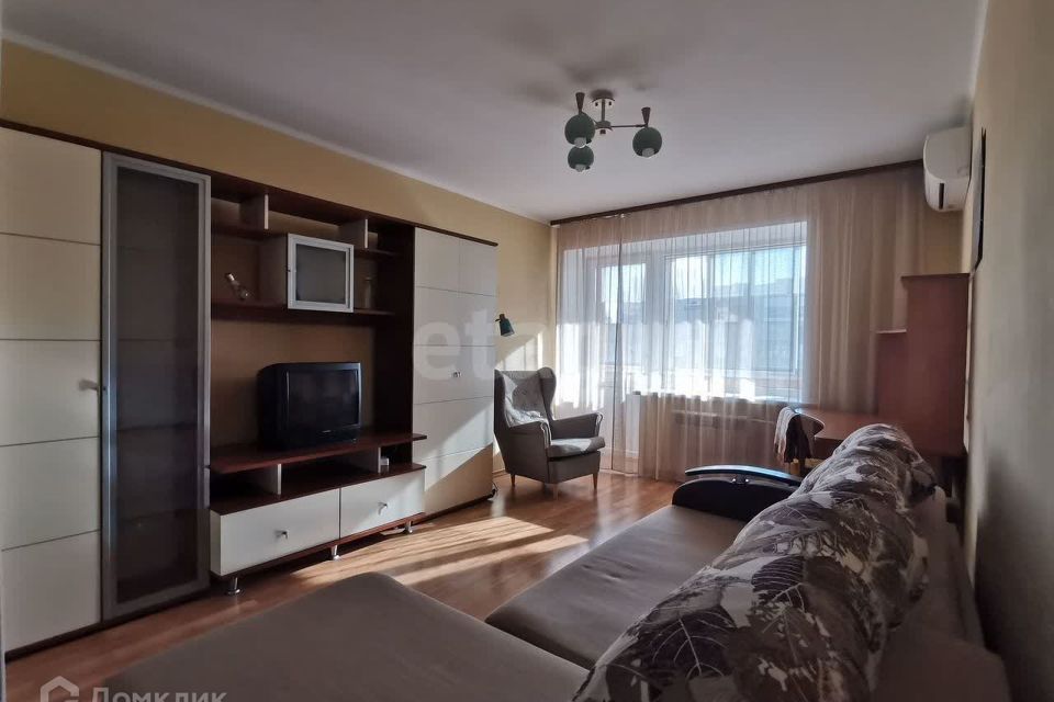 Сдаётся 2-комнатная квартира, 54.3 м²