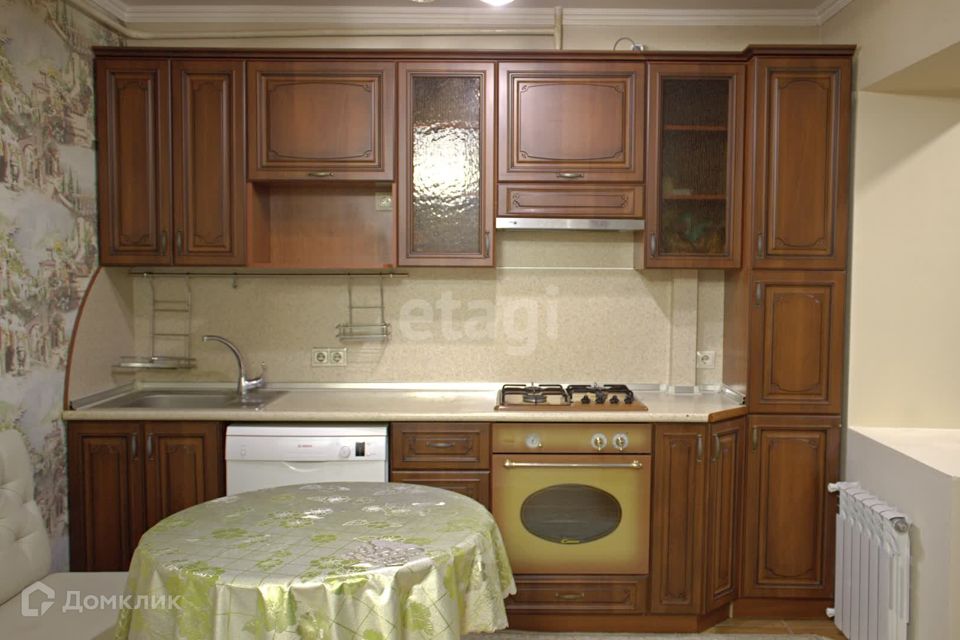 Сдаётся 3-комнатная квартира, 76.5 м²