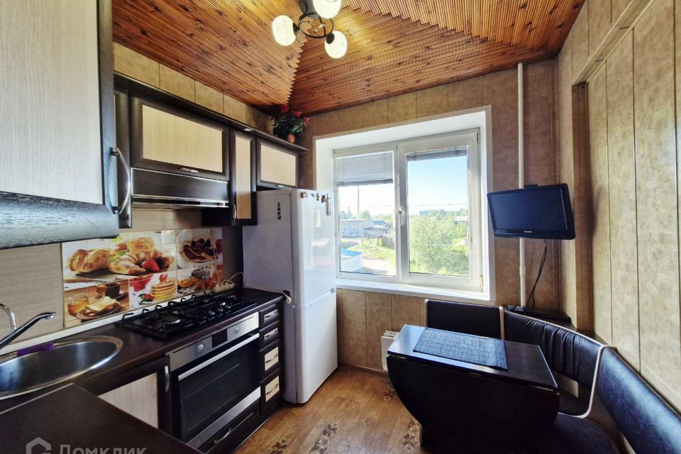 Продаётся 3-комнатная квартира, 61.3 м²