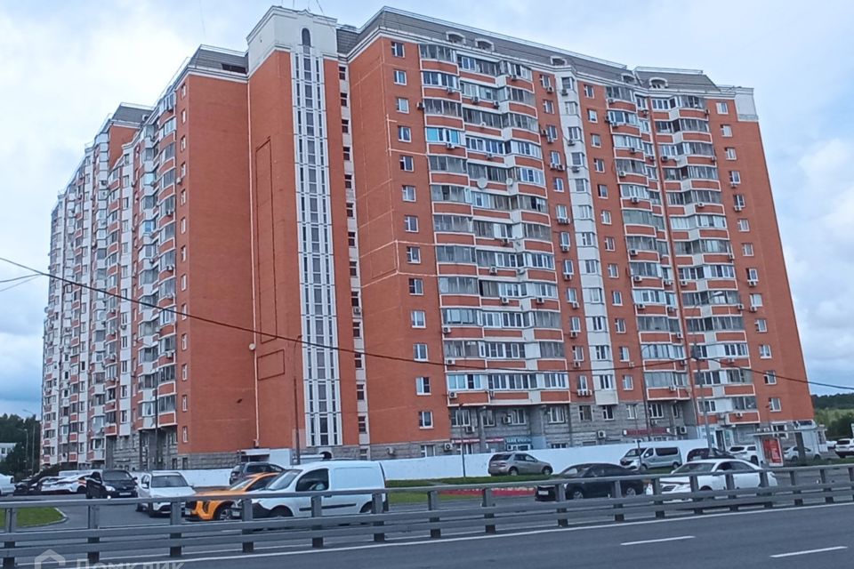 Продаётся 2-комнатная квартира, 56.3 м²