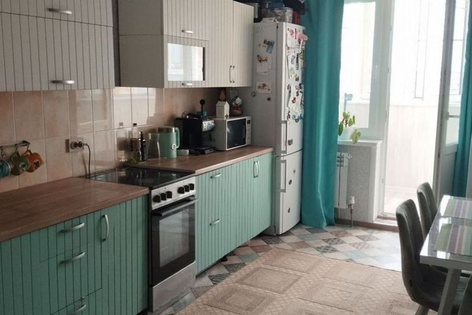 Продаётся 2-комнатная квартира, 57 м²