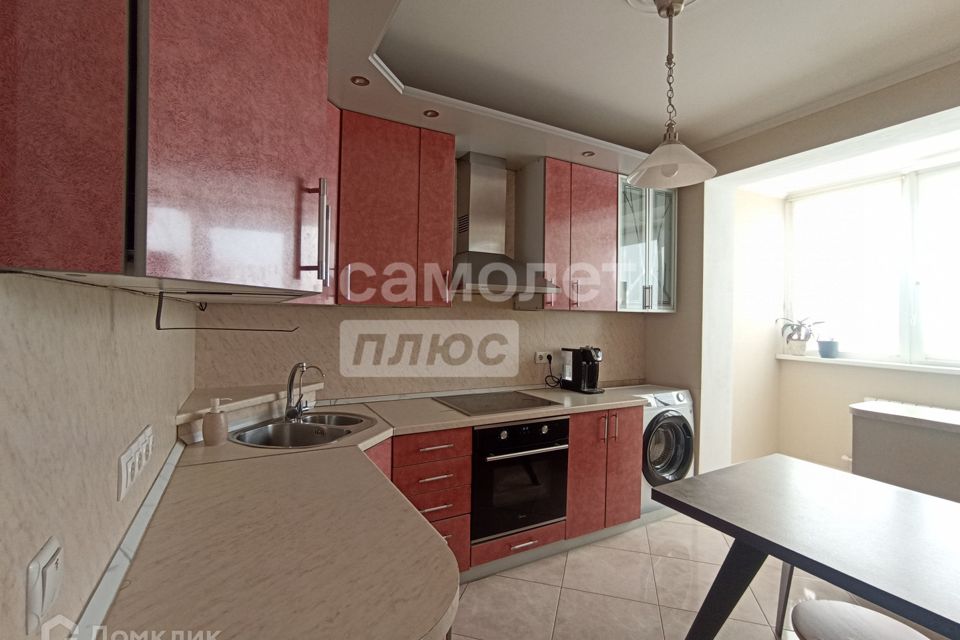 Продаётся 3-комнатная квартира, 71.1 м²