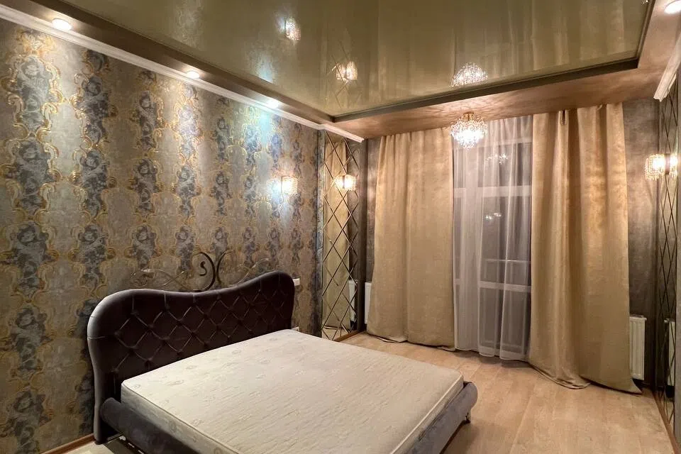 Сдаётся 2-комнатная квартира, 72 м²