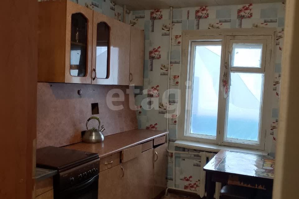 Продаётся 3-комнатная квартира, 63.3 м²