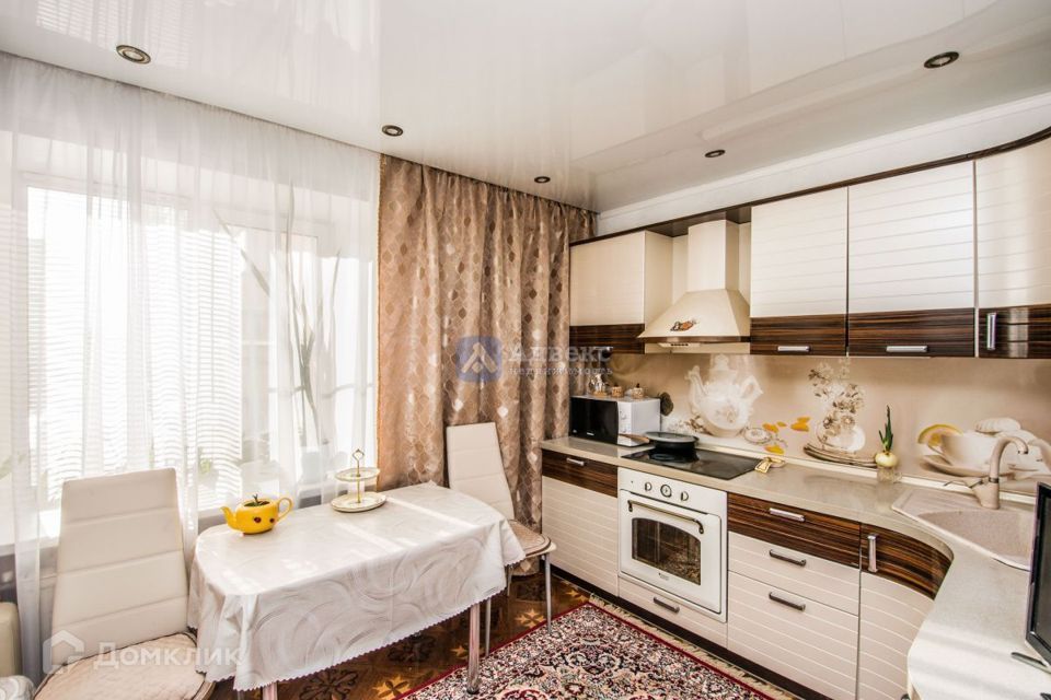 Продаётся 1-комнатная квартира, 44.7 м²