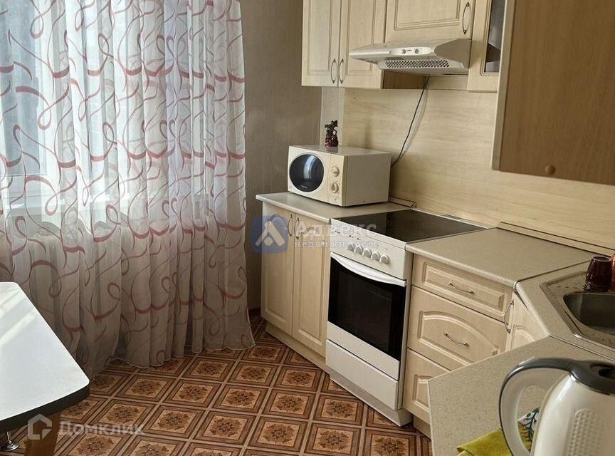 Продаётся 1-комнатная квартира, 33 м²