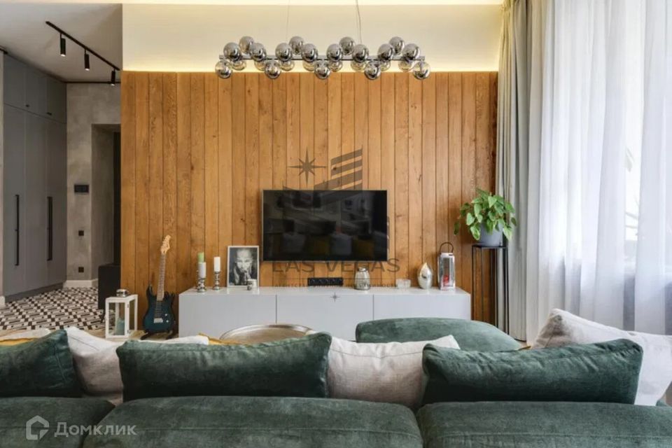 Сдаётся 2-комнатная квартира, 72 м²
