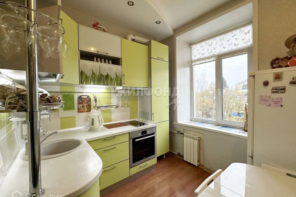 Продаётся 2-комнатная квартира, 56.6 м²