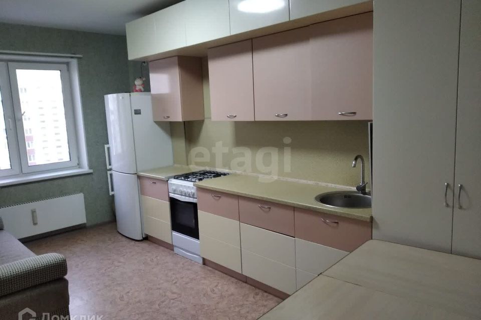 Продаётся 1-комнатная квартира, 37.1 м²