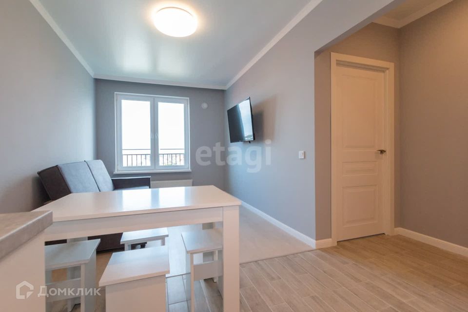 Продаётся 1-комнатная квартира, 37 м²