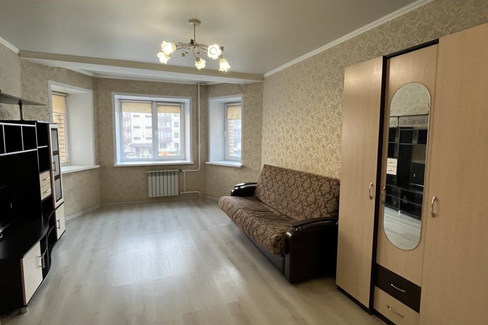 Продаётся 1-комнатная квартира, 37.2 м²