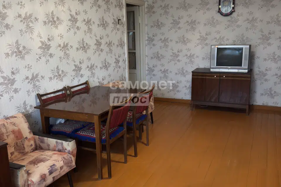 Продаётся 3-комнатная квартира, 56.3 м²