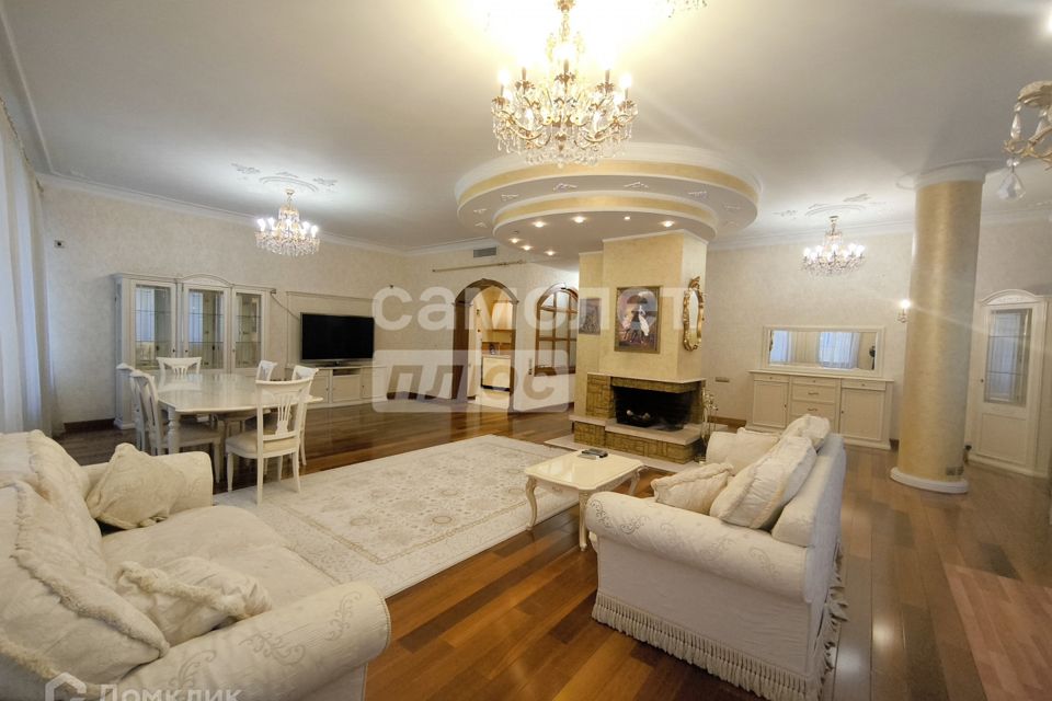 Сдаётся 3-комнатная квартира, 180 м²
