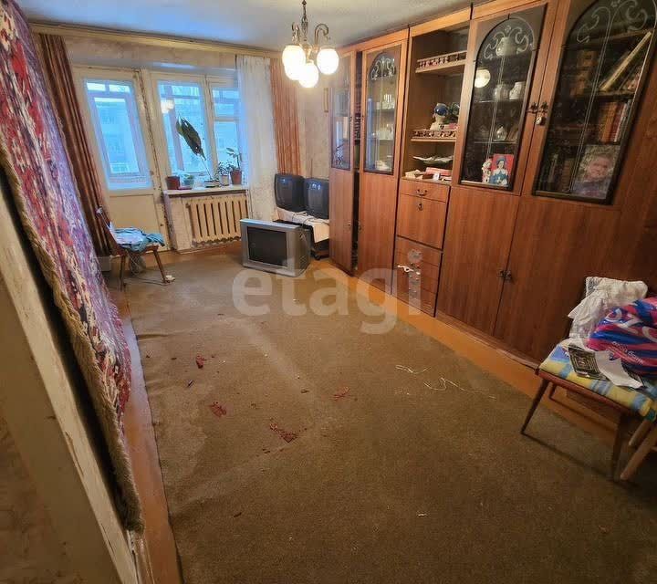Продаётся 3-комнатная квартира, 58.2 м²