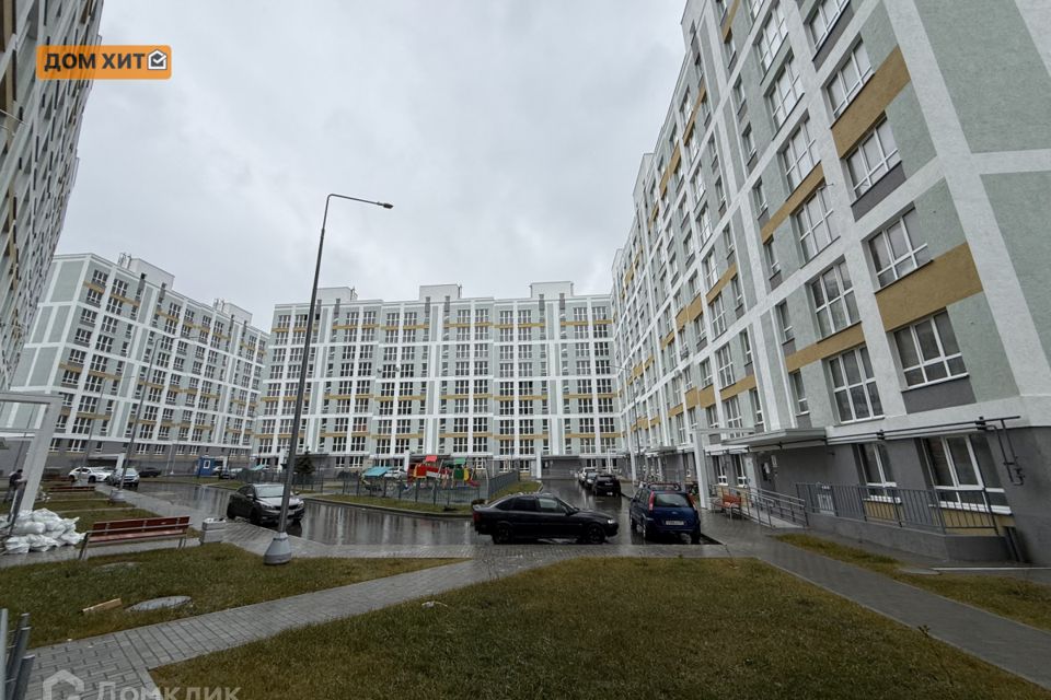 Продаётся 2-комнатная квартира, 64.5 м²