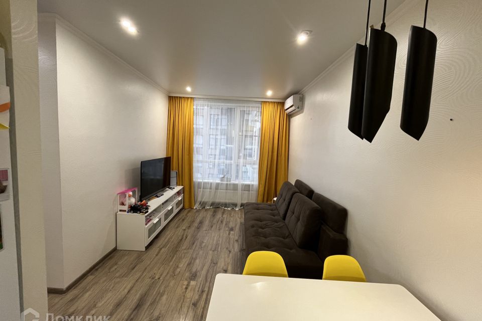 Продаётся 1-комнатная квартира, 36.5 м²