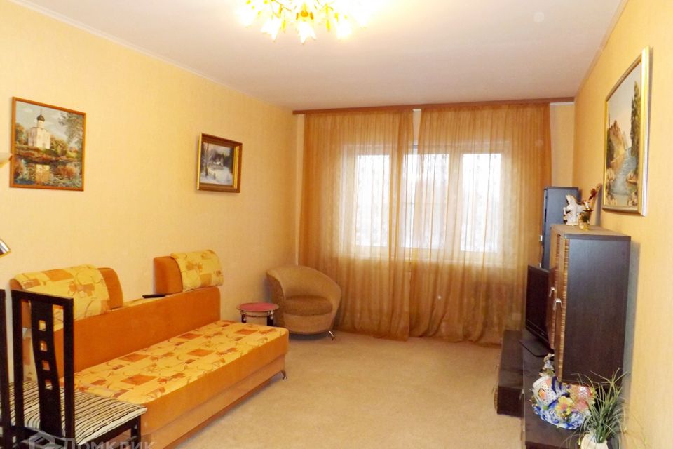 Продаётся 1-комнатная квартира, 45.5 м²