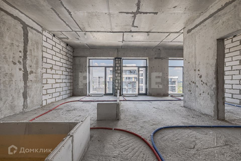 Продаётся 2-комнатная квартира, 67.9 м²