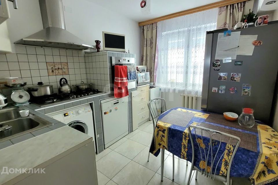 Продаётся 3-комнатная квартира, 62.6 м²