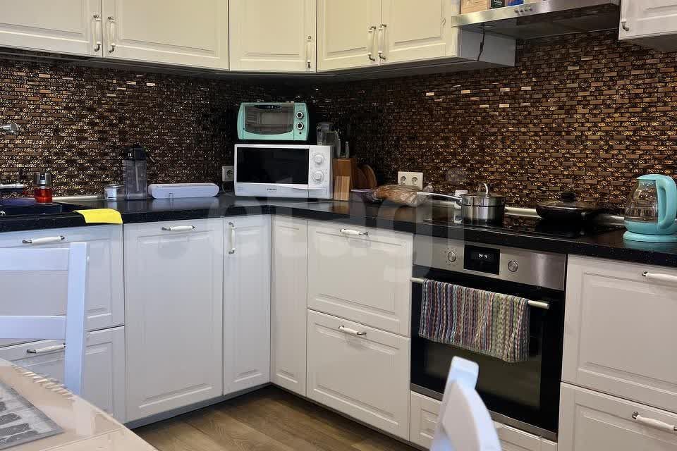Продаётся 2-комнатная квартира, 59.1 м²