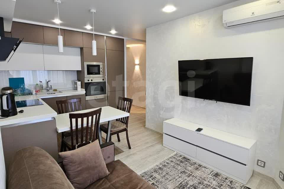 Сдаётся 1-комнатная квартира, 40 м²