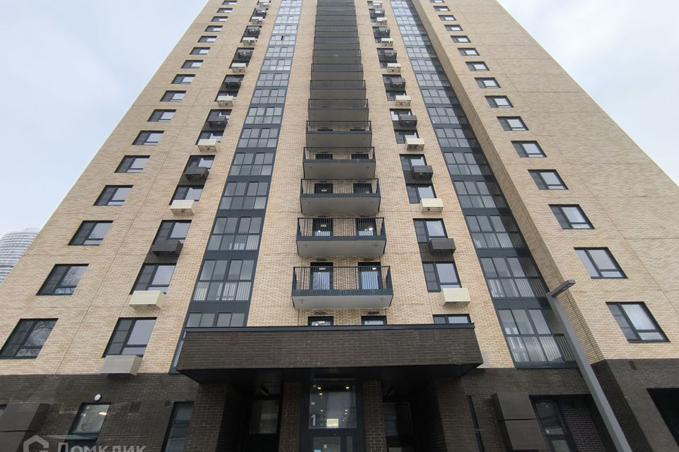 Продаётся 1-комнатная квартира, 40.8 м²