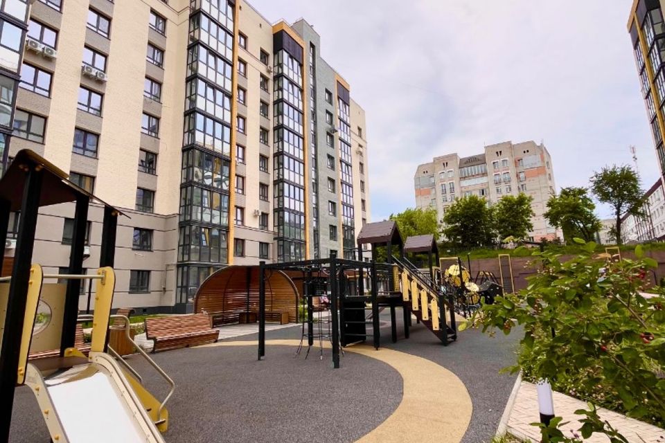 Продаётся 1-комнатная квартира, 48.6 м²