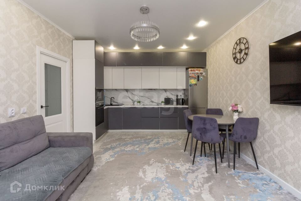 Продаётся 3-комнатная квартира, 88 м²