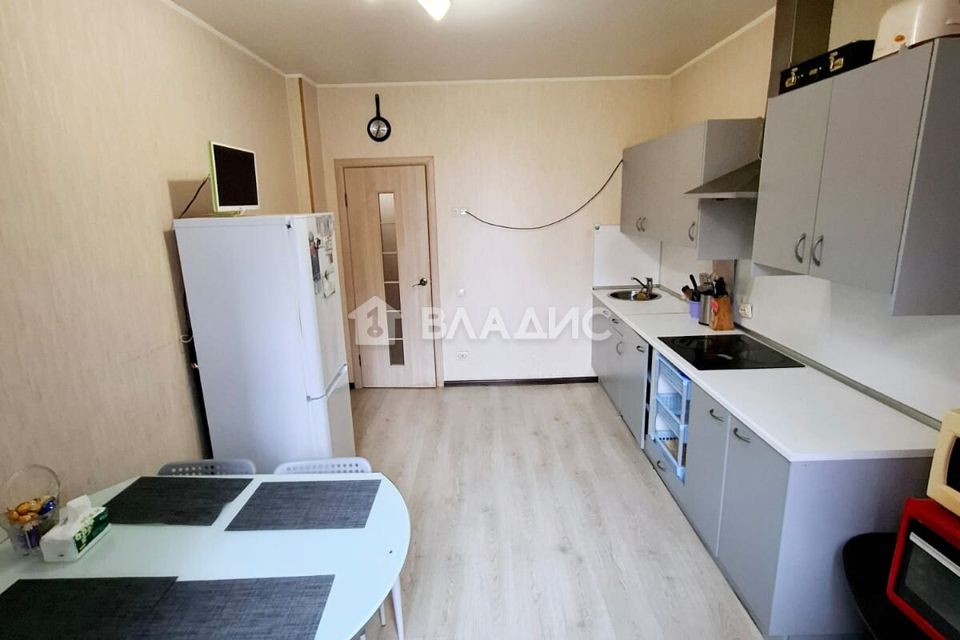 Продаётся 2-комнатная квартира, 83.9 м²